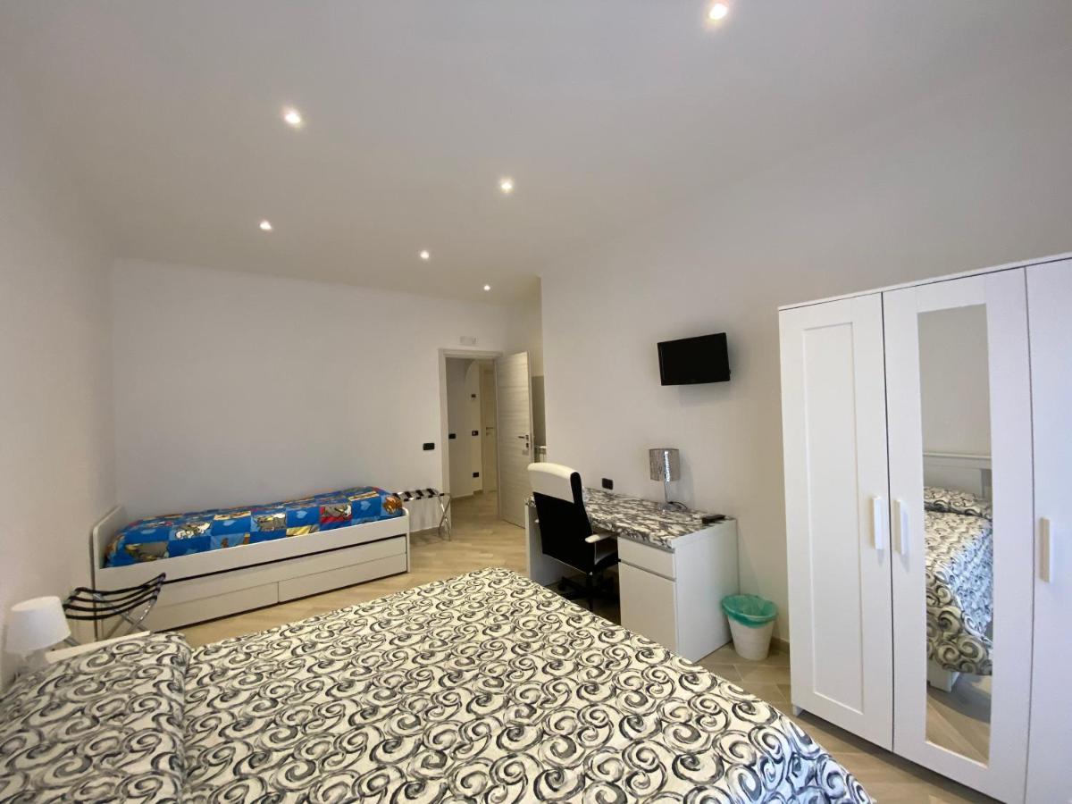 Milena House Apartamento Roma Exterior foto